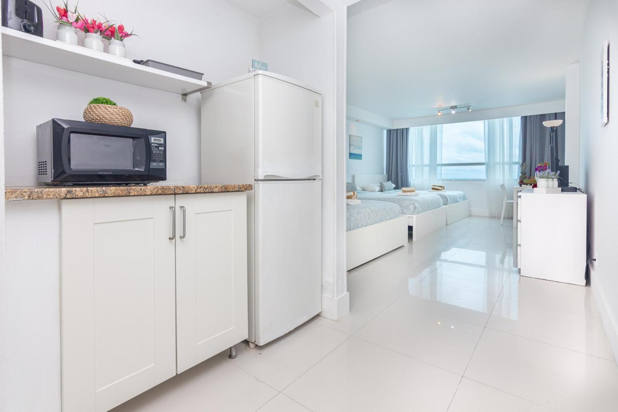 ميامي بيتش Girasole Rentals الغرفة الصورة